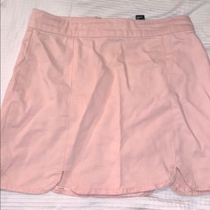 Light pink scalloped skirt from forever 21